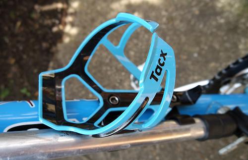 Review Tacx Deva Bottle Cage road.cc